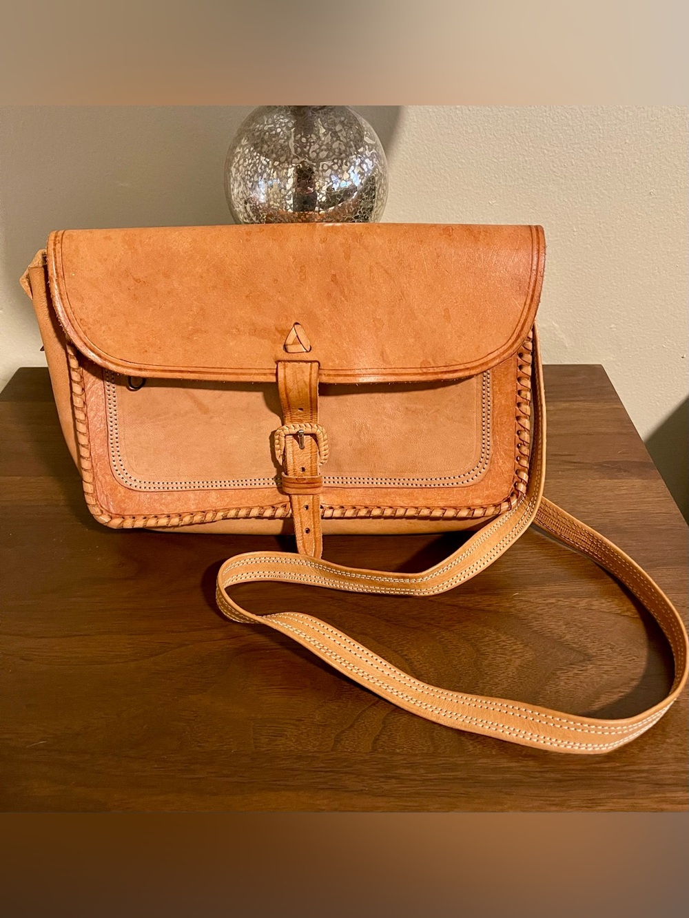 Vintage Mexican Tan Leather Crossbody Bag - Timeless Everyday Bag